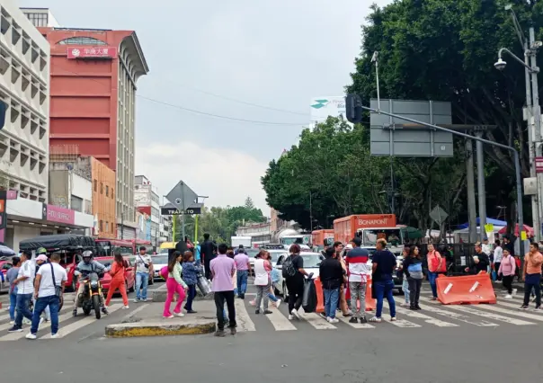 Vendedores ambulantes protestan en el Centro Histórico de CDMX; exigen diálogo y espacios de venta