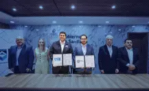 David de la Peña firma alianza estratégica contra los delitos electorales en Santiago