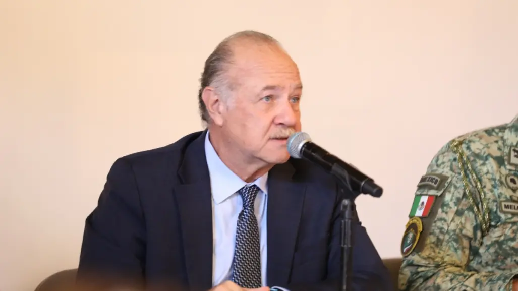Javier Navarro: Seguiré en mi puesto mientras el gobernador así lo decida