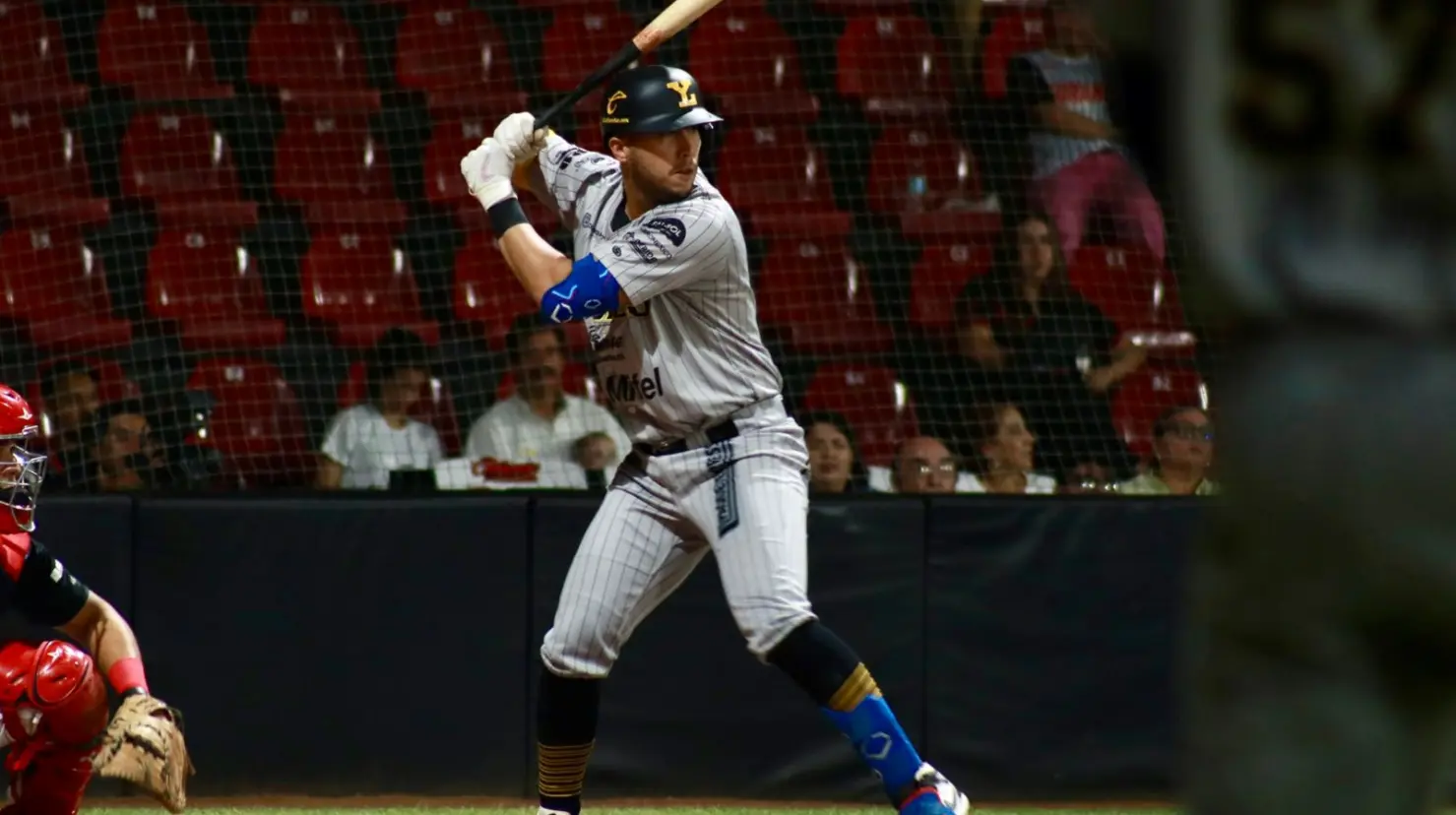 Los Leones de Yucatán salieron derrotados de Durando al perder ayer 9 - 8 en el estadio Francisco Villa de la capital duranguense.- Fuente Leones de Yucatán