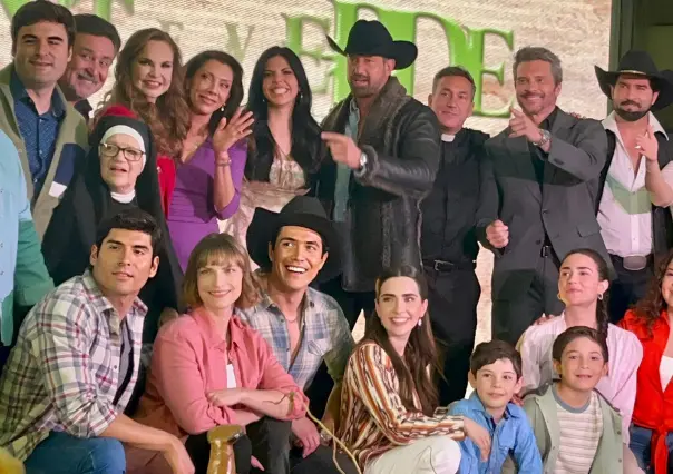 Gabriel Soto y África Zavala juntos en "Monteverde"
