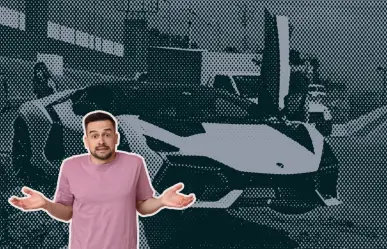 ¡Choque millonario! Lujoso Lamborghini termina sobre camellón central en Allende