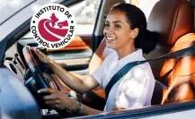 ¿Dónde puedo tramitar mis placas vehiculares este fin de semana?