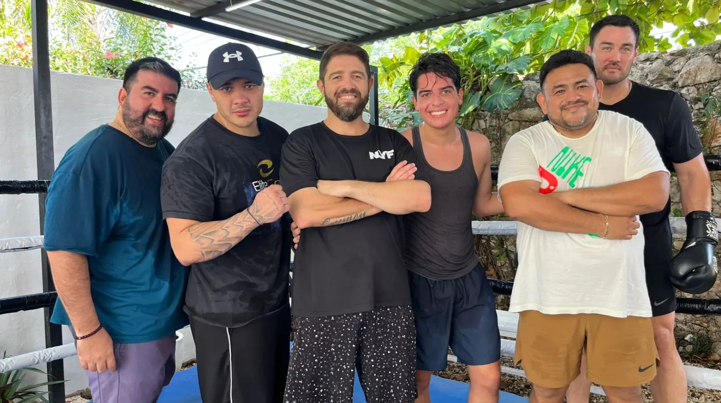 ¿Cómo ayuda a los jóvenes el ex boxeador profesional?. Foto: Daniel Rodríguez