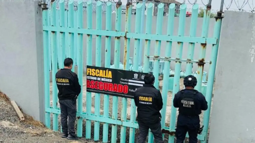 Intervienen toma clandestina de agua potable en Jocotitlán, hay una persona detenida