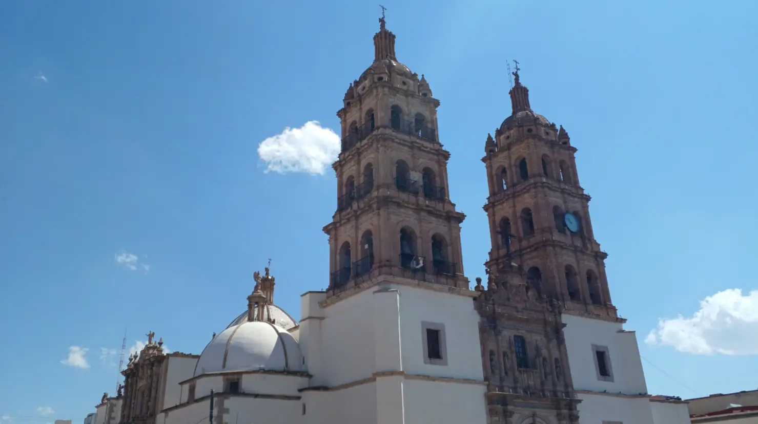 Foto: Gerardo Lares | Esta es la ceremonia que se realiza para celebrar el aniversario de Durango en el centro de la ciudad.