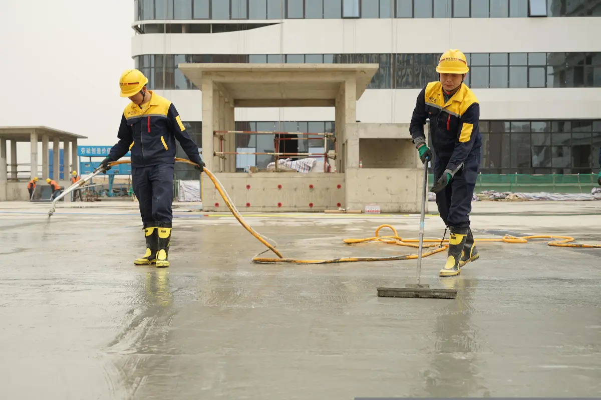 La técnica para impermeabilizar es una decisión propia, lo importante es que se aplique de manera adecuada para tener buenos resultados. Foto: Canva