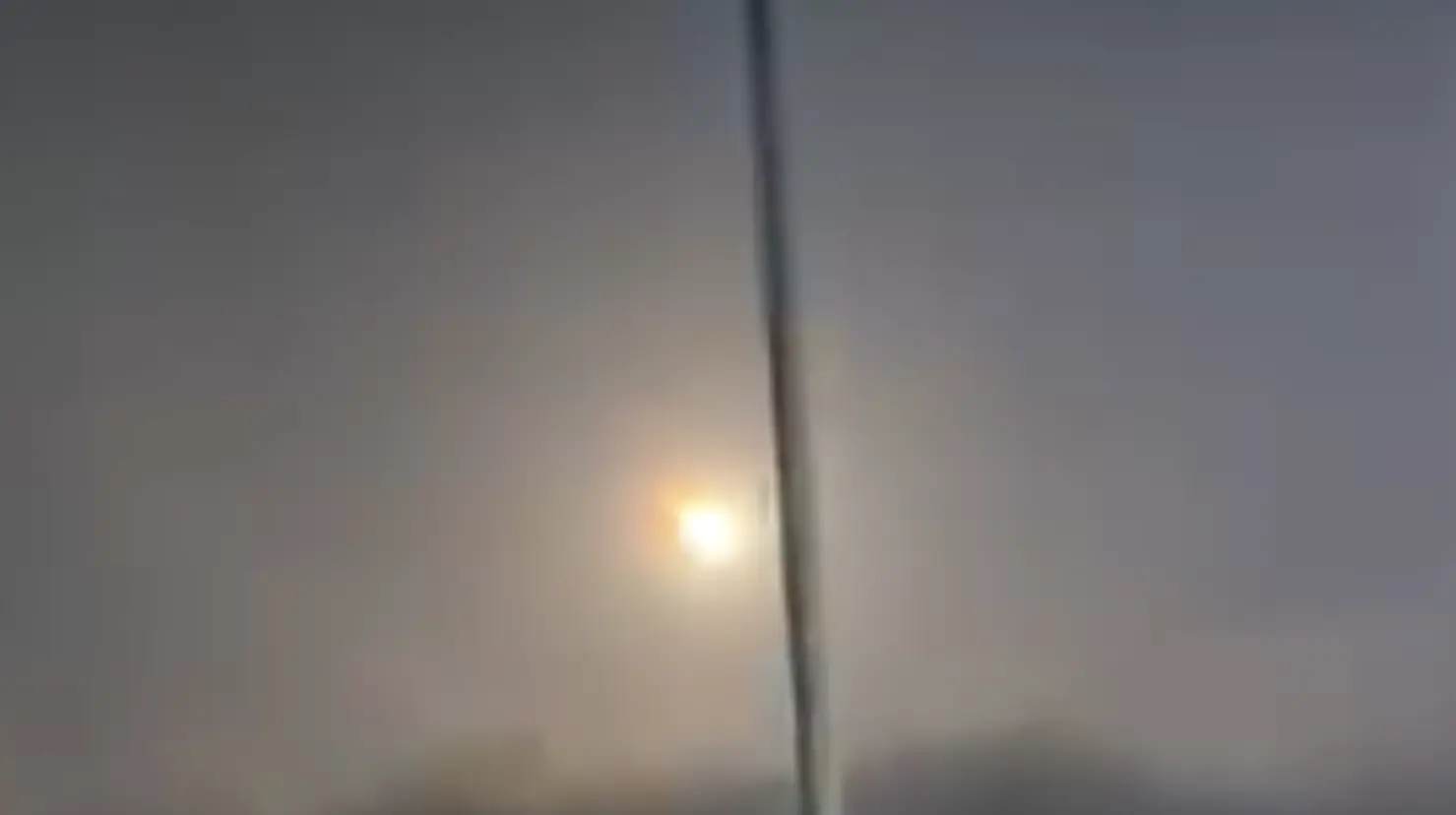 Reportan avistamiento de objeto luminoso en Coahuila: Foto: PCNL