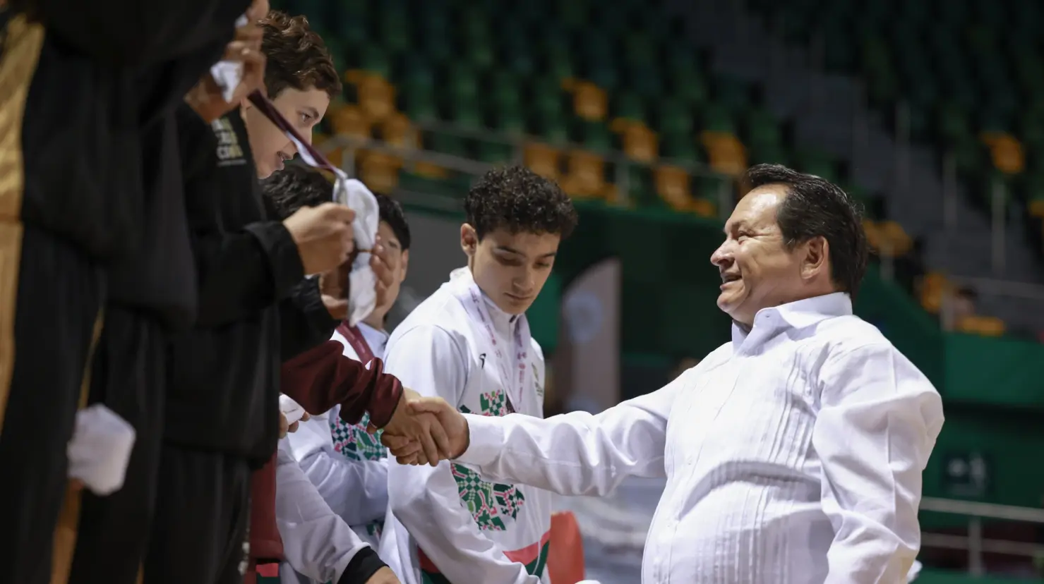¿Qué dijo el Gobernador durante la premiación? Foto: Cortesía