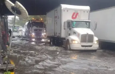 Fuertes lluvias en Edomex deja encharcamientos en estas zonas de Tlalnepantla