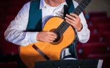 UANL celebra 35 años del Ensamble de Guitarras