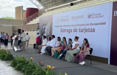 Entregan tarjetas de Pensión del Bienestar a personas con discapacidad en Yucatán 