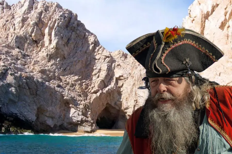 Esta isla de Baja California Sur fue escondite de piratas y aún se buscan rastros de sus tesoros