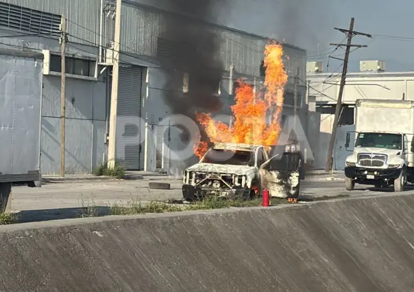 VIDEO | Camión cargado con gas LP se incendia en Guadalupe
