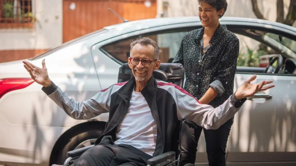 ¿Quién es Javier Hidalgo? Funcionario de CDMX que perdió una pierna tras cirugía por cáncer de muslo