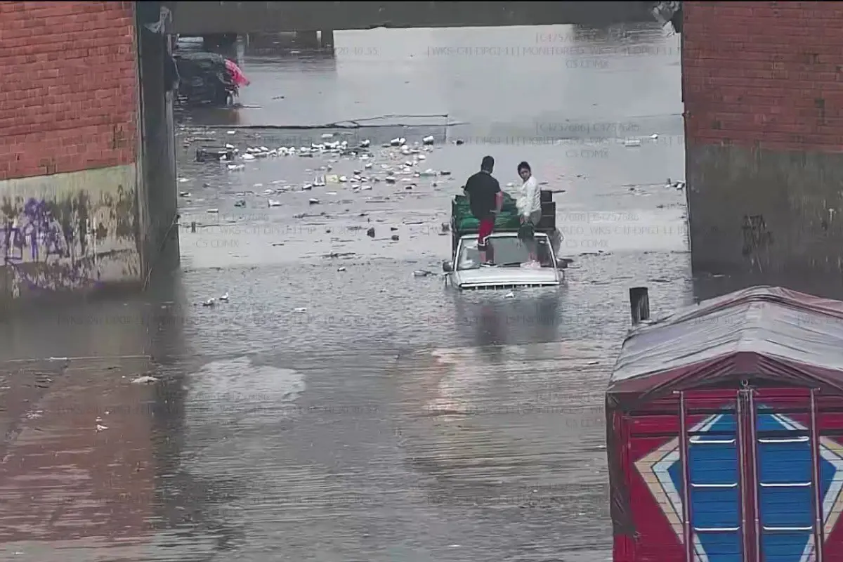Lluvias en CDMX dejan afectaciones en la Central de Abasto. Foto: C5 CDMX