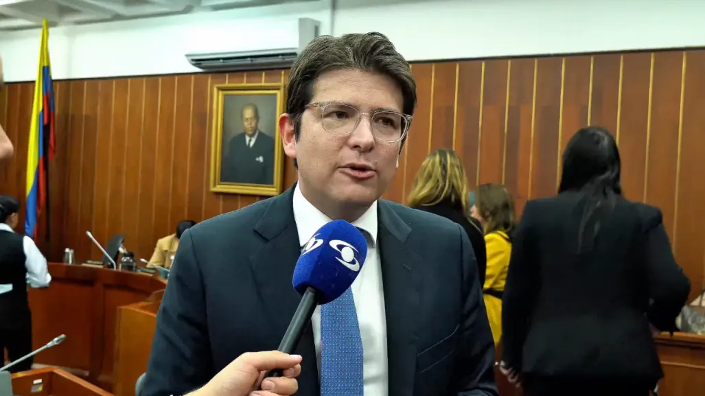 Miguel Uribe, precandidato de Colombia víctima de atentado, es operado por sangrado interno