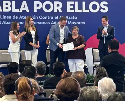 Monterrey presenta programa Habla por Ellos para reportar maltrato a abuelitos
