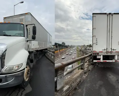 CDMX: Tráiler se queda atorado en puente vehicular en Gustavo A. Madero
