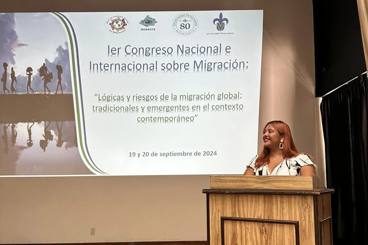 Alumnas de UAdeC sin apoyo para congresos. Foto de Juan Carlos Centeno Maldonado.