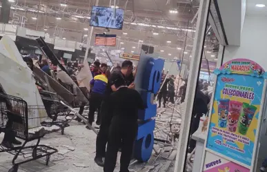 Se desploma plafón en tienda de plaza comercial en la Benito Juárez y esto sabemos