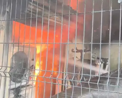 Desalojan a más de 500 personas por incendio en Conalep de Monterrey