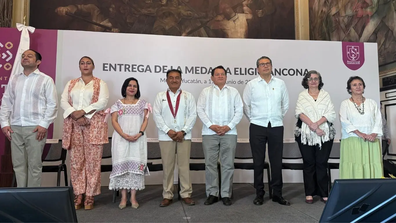 ¿Cuál es la relevancia de la Medalla Eligio Ancona?. Foto: Alejandra Vargas