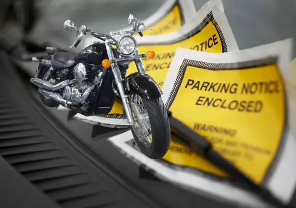 Estas son las multas en Nuevo León por no llevar placas en la moto