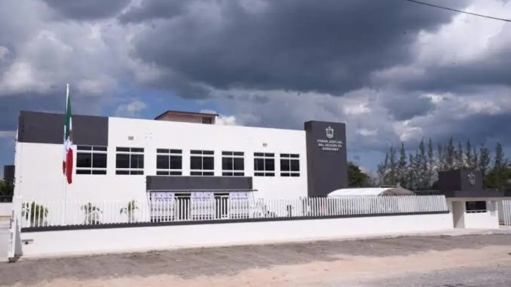 Recluso escapa a pie del penal de Misantla, Veracruz; se desconoce su paradero