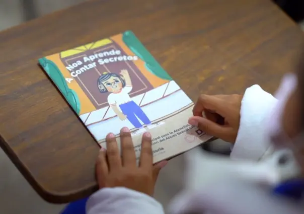 Conoce el libro que les enseña a los niños de Salinas Victoria a detectar situaciones de riesgo