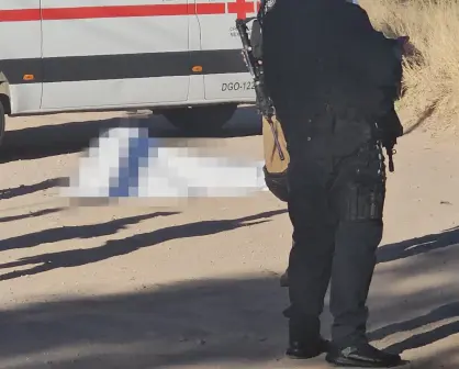 Maestra de Durango encontró a su novio muerto en el patio de la escuela