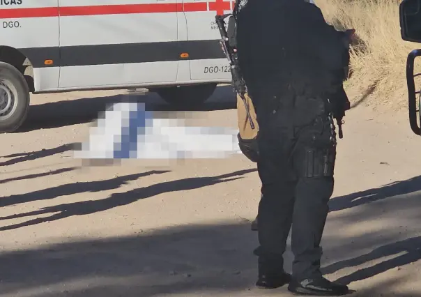 Maestra de Durango encontró a su novio muerto en el patio de la escuela