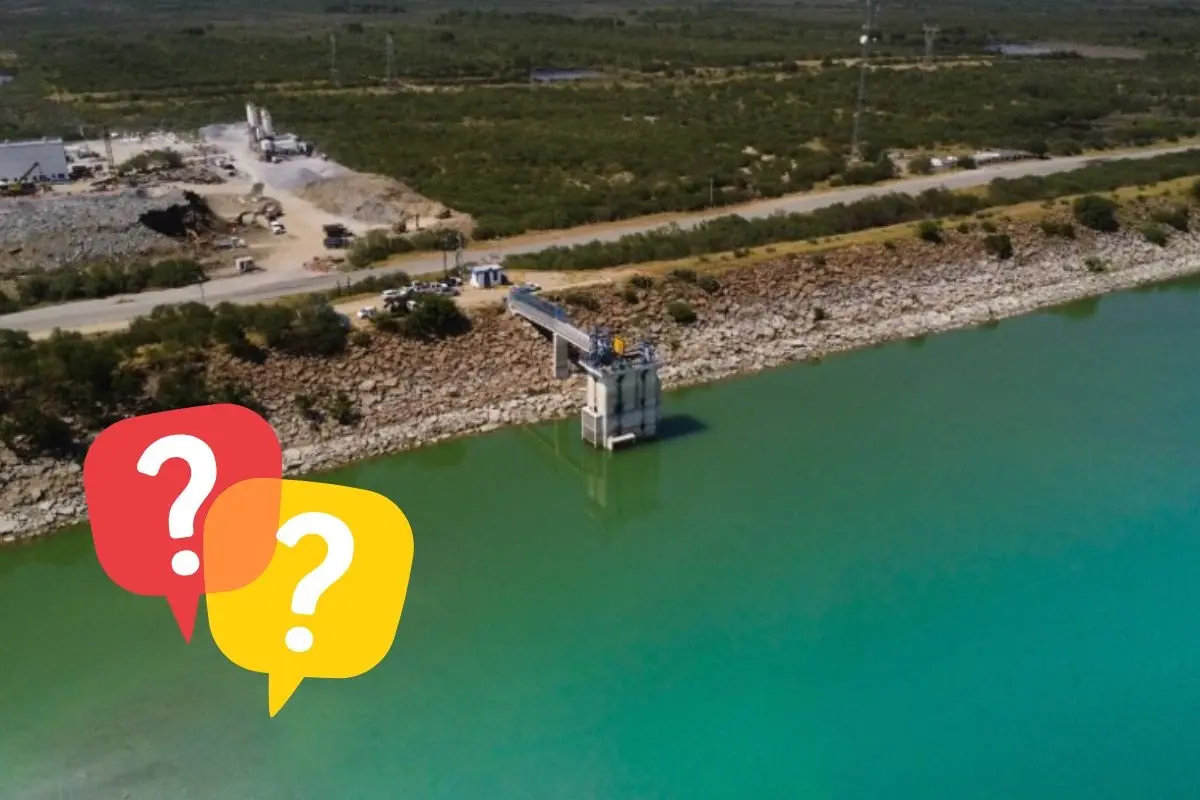 El monitoreo constante de los niveles de agua en las presas del estado se vuelve crucial, tanto para el consumo urbano como para la actividad agrícola y ganadera. Foto: @ayd_monterrey / CANVA