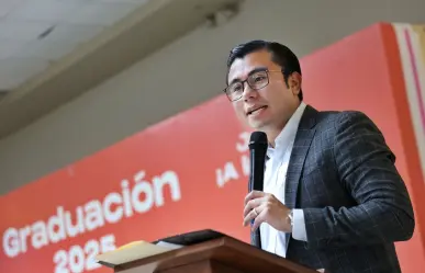 Félix Arratia anuncia escuelas beneficiadas con el programa Uniformes ¡a tus órdenes! en Juárez