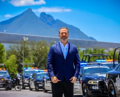 Gobierno de Monterrey anuncia aumento de salario para policías