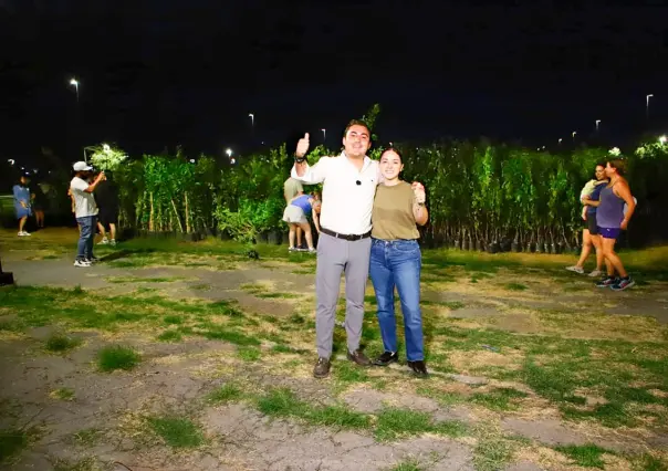 Manuel Guerra Cavazos entrega más de 3 mil 800 árboles frutales en García