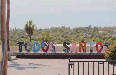 Tras reclamos, finalmente la alcaldesa de La Paz se reúne con activistas de Todos Santos
