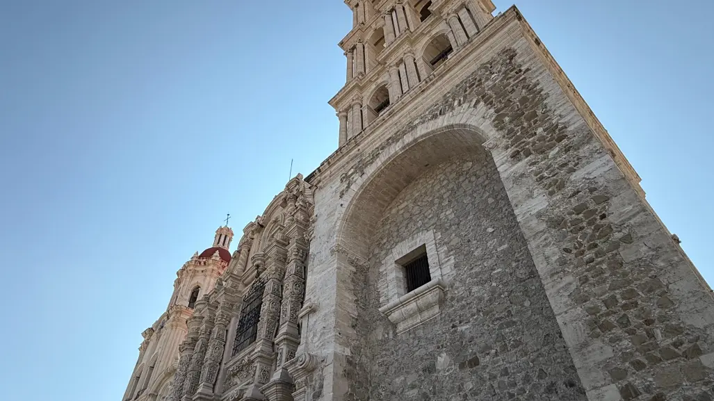 Saltillo: ¿Cuándo se estrenará la nueva iluminación de la Catedral de Santiago? Aquí te contamos
