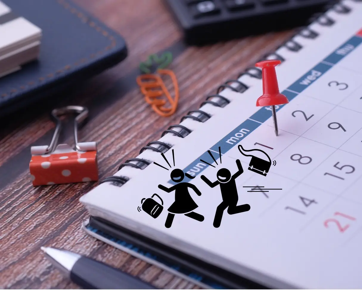 Aunque si bien a lo largo del año ya se distribuyen diversos días festivos oficiales, juntas de consejo técnico y vacaciones, es noviembre de 2025 que será el mes con más asuetos escolares. Foto: Canva.