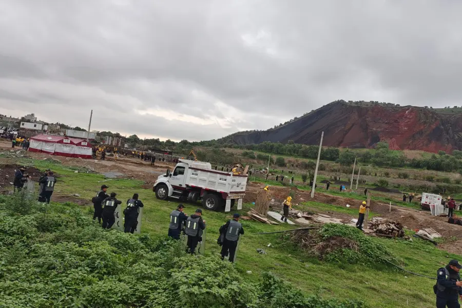 Tláhuac: autoridades de CDMX recuperan área protegida usurpada por familias