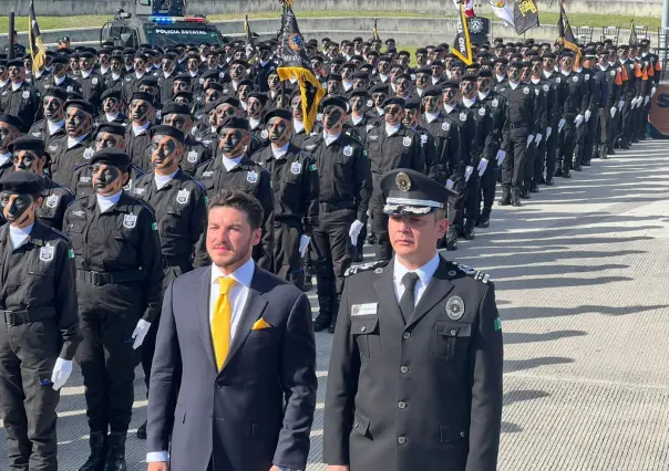 Fuerza Civil: se gradúan 363 cadetes en Nuevo León