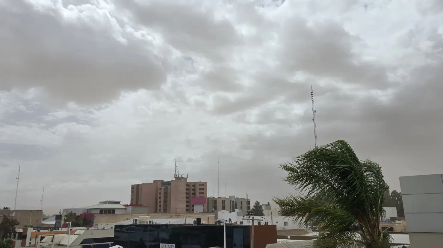 Foto: Gerardo Lares | Se registró una atípica tolvanera en la ciudad de Durango, así se vio desde distintos puntos de la ciudad.