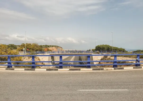 Puente abandonado en la México-Querétaro reinicia obras tras denuncias en Tepotzotlán
