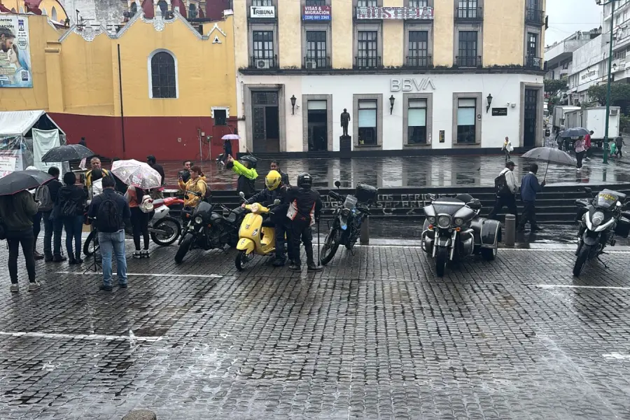 Motoclubes protestan por cobro de remplacamiento en Veracruz