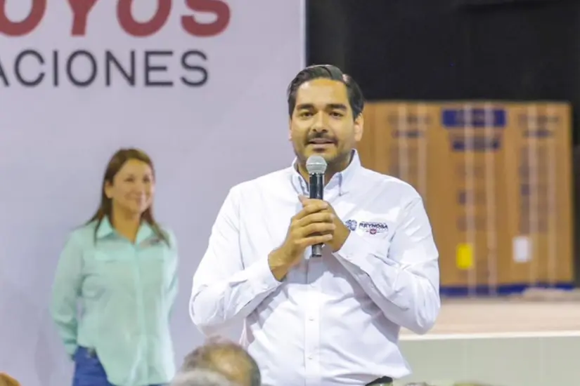 El alcalde de Reynosa pidió a las autoridades investigar el secuestro exprés en la carretera Monterrey- Reynosa. Foto: FB @FB @carlosvportiz
