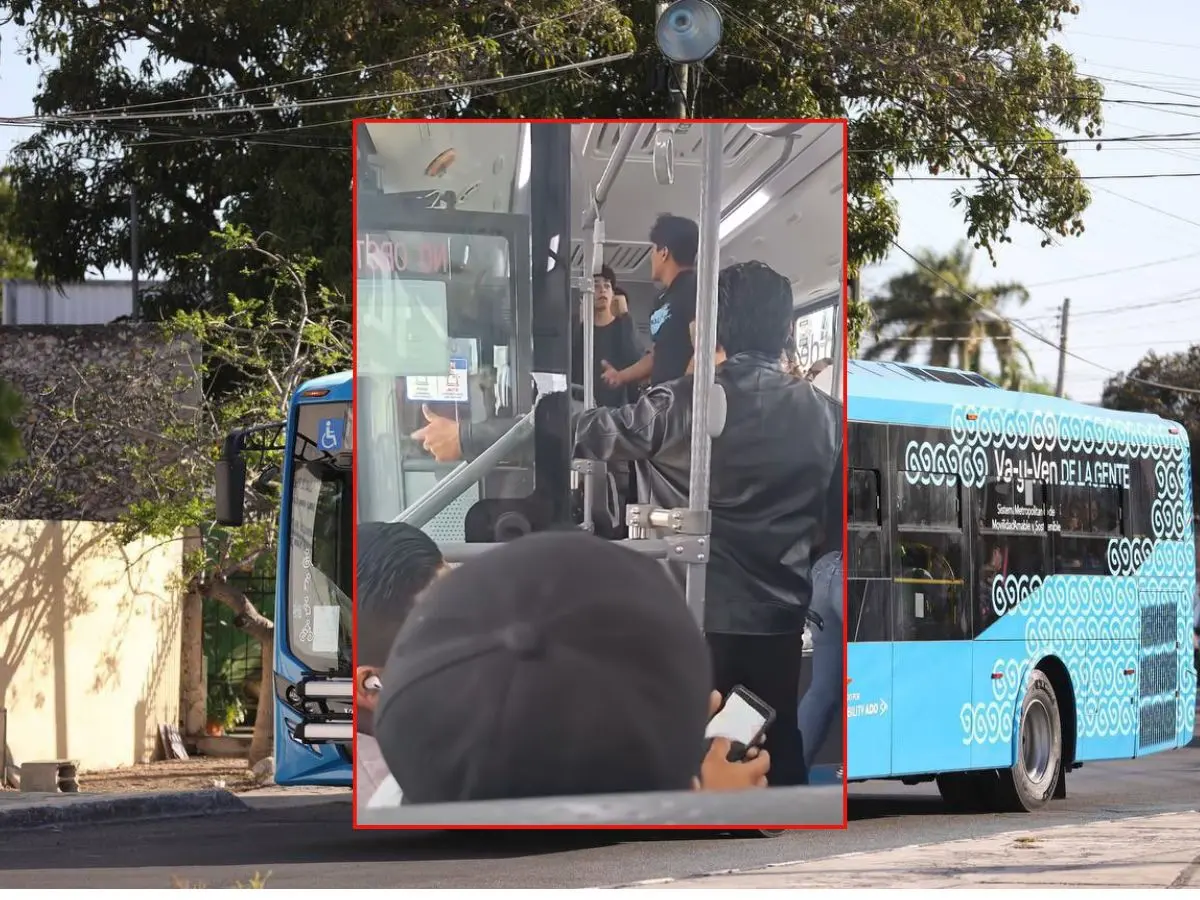 Un vídeo captado por un pasajero del sistema de transporte Va y Ven muestra cómo dos jóvenes yucatecos discuten en el interior de la unidad.- Fuente ATY y Mike Manzanero