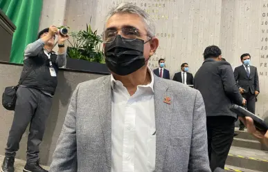 Diputados de Veracruz aplauden desmantelamiento de refinería en Coatzacoalcos