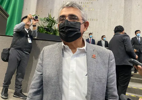 Diputados de Veracruz aplauden desmantelamiento de refinería en Coatzacoalcos