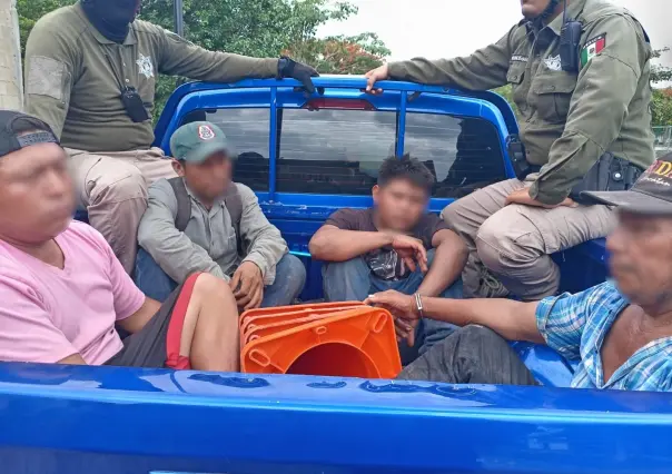 Detienen a 4 sujetos por tirar escombro en vía pública de Kanasín