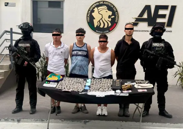 Detienen a cuatro hombres con más de 200 dosis de droga en Guadalupe